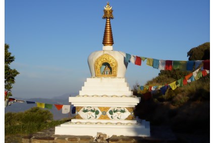 Stupa in Oseling